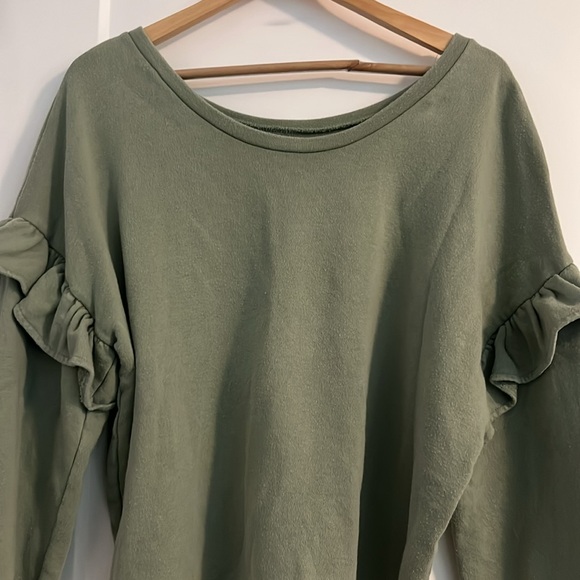 Lucky Brand green oversized pullover top - Picture 2 of 8